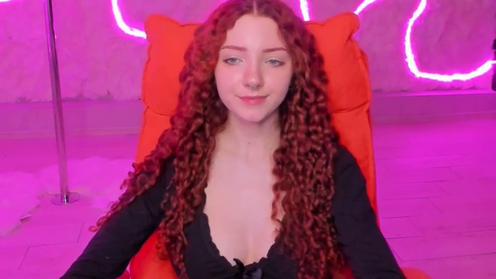 CurlyRina