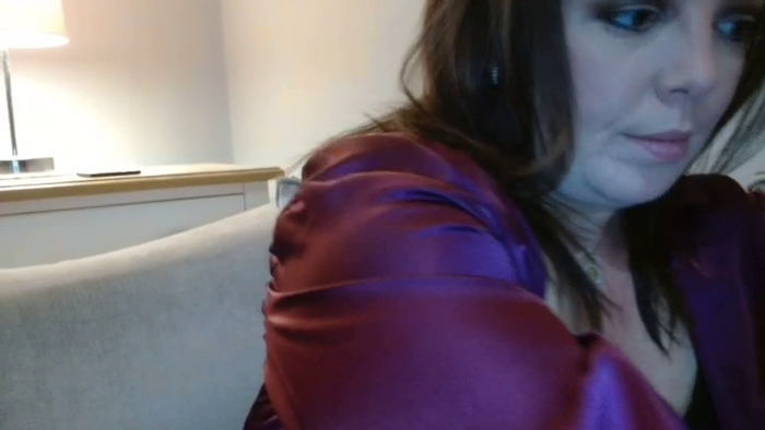 CurvyCourtneyUK