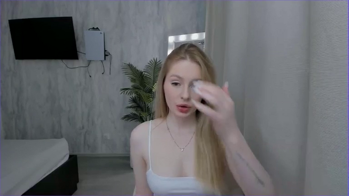 mf-CaseyCumFace