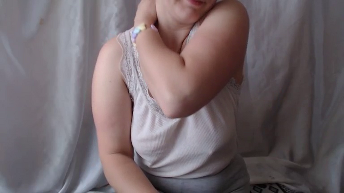 BettyGirlKiss