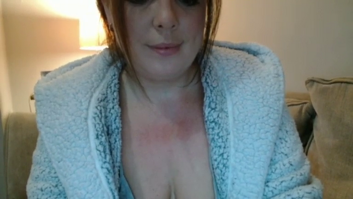 CurvyCourtneyUK