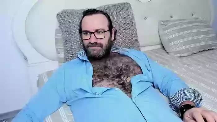 2024/04/23/streamate-furrball-04-38-20