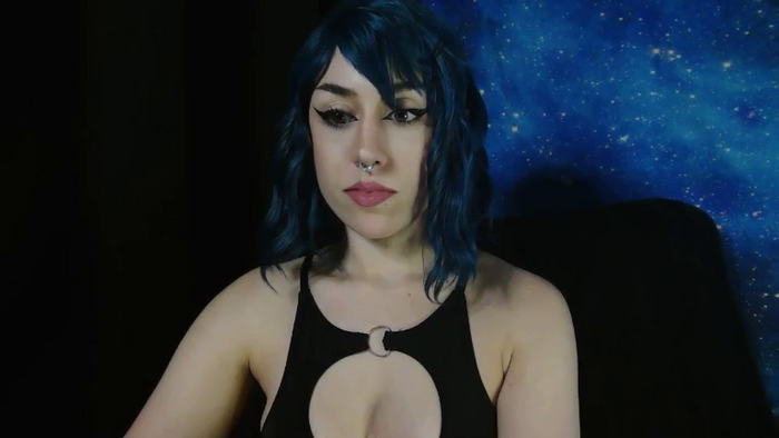 MissVikkiBlue