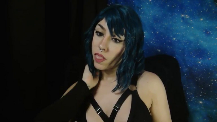 MissVikkiBlue