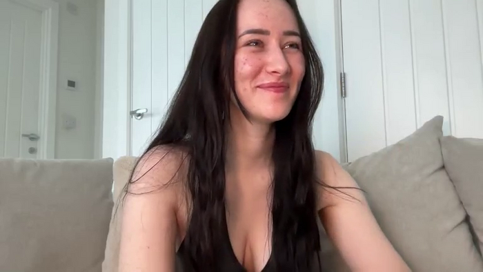 ZaraHartUK