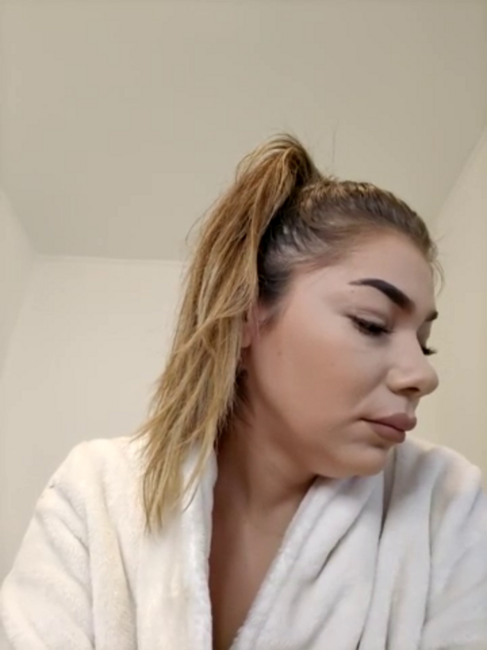 Ella_Alexis