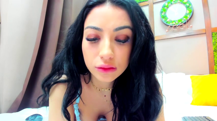 Anais_Bloom
