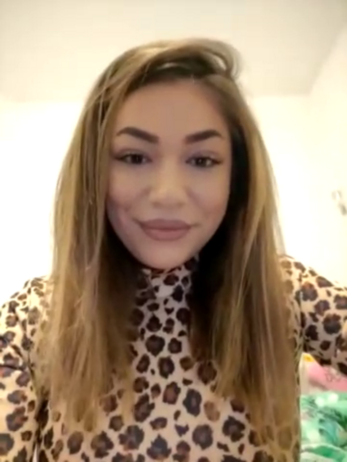 Ella_Alexis