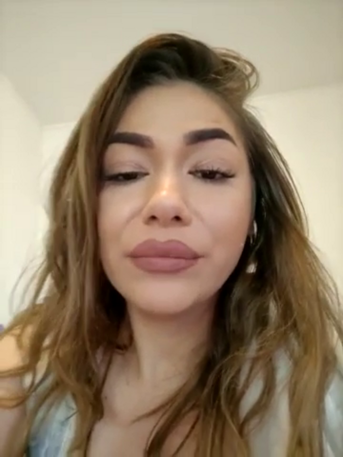 Ella_Alexis