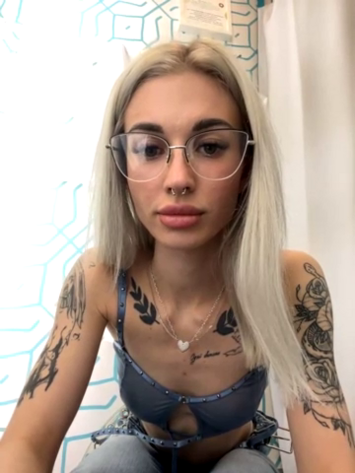 Charming_Ritta