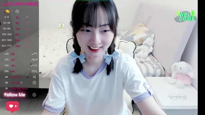 Hot-nini18