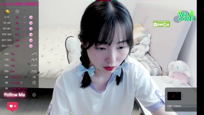 Hot-nini18