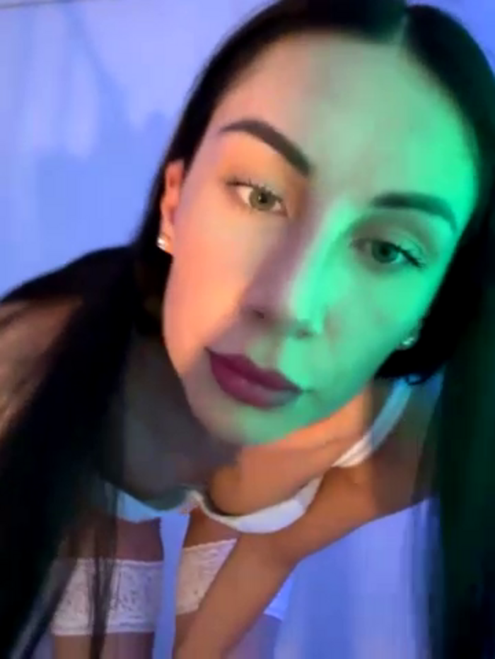juicy-Alison