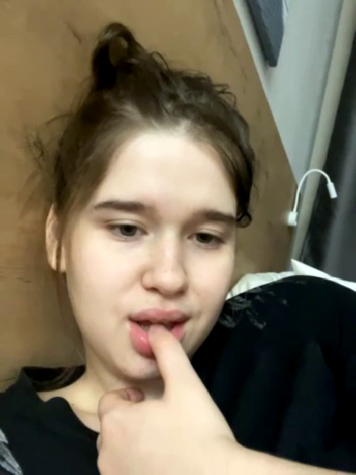 HornyGirlH