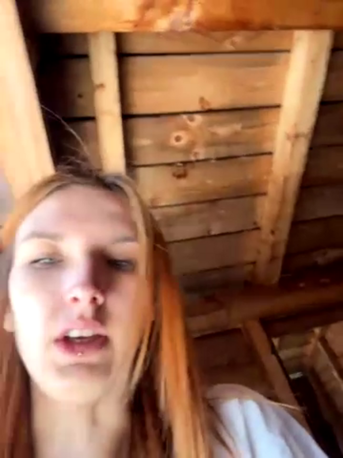 AnnyBelle_
