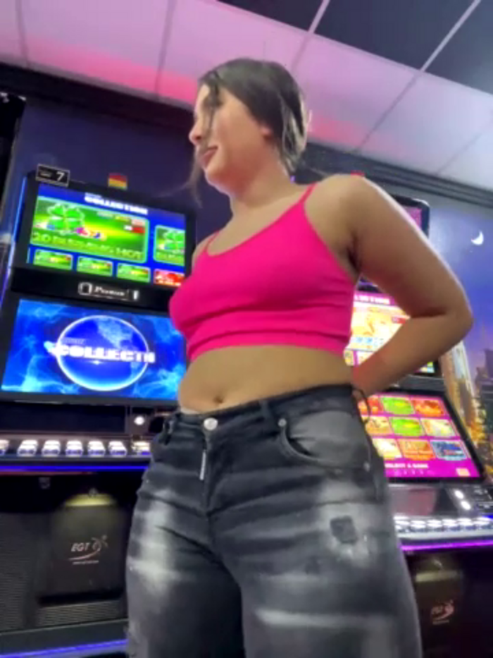 LarisXXX