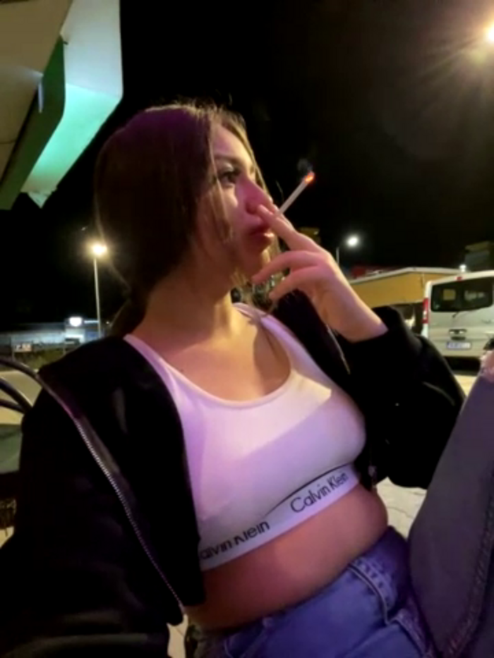 LarisXXX