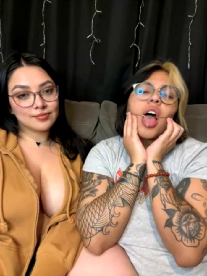 miacanela_xo
