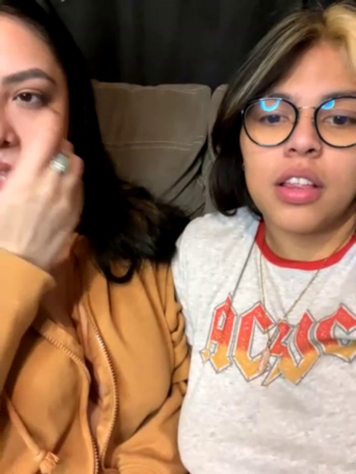 miacanela_xo