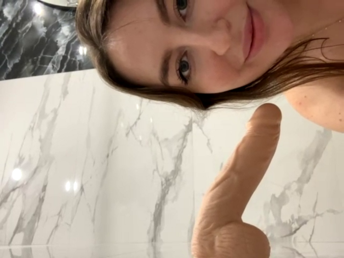 Lady_MiaOlson
