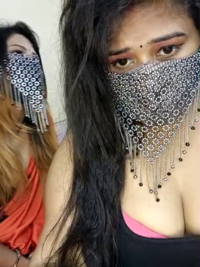 Indian_hotmilfs