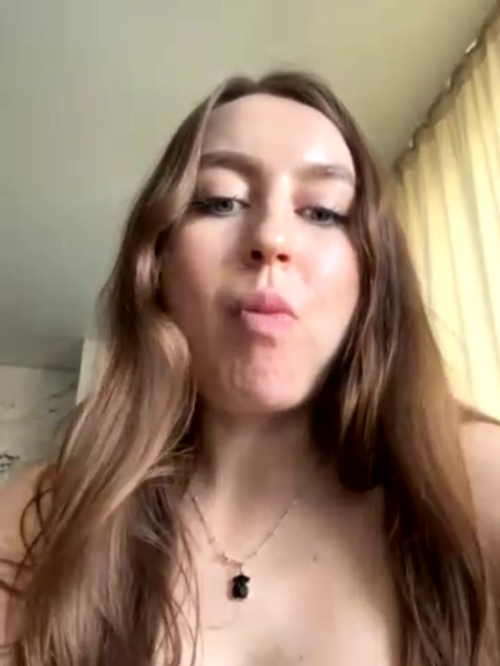Lady_MiaOlson