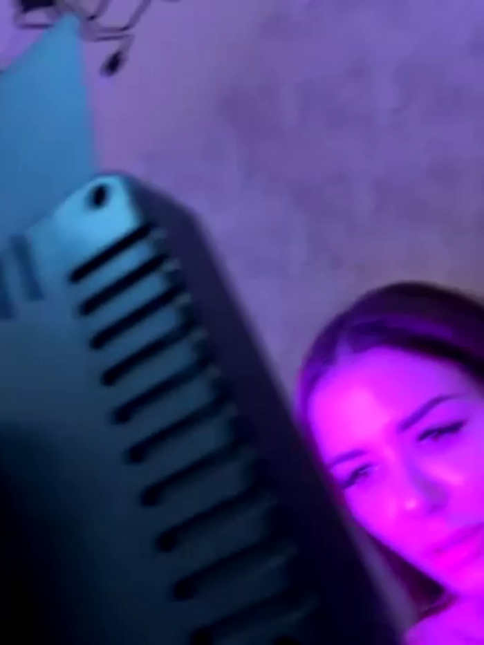 Alina_Vibe_Me