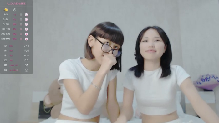 Little_yena
