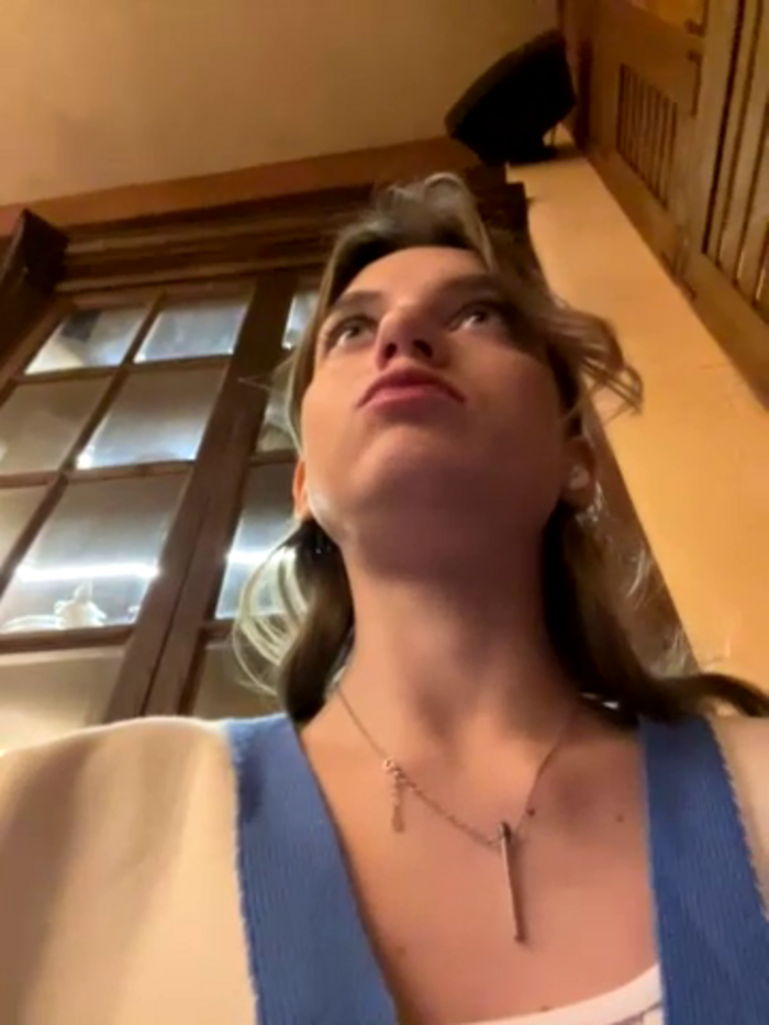 -AngelAri-