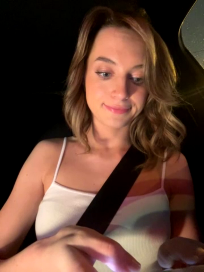 -AngelAri-