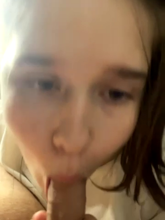 HornyGirlH