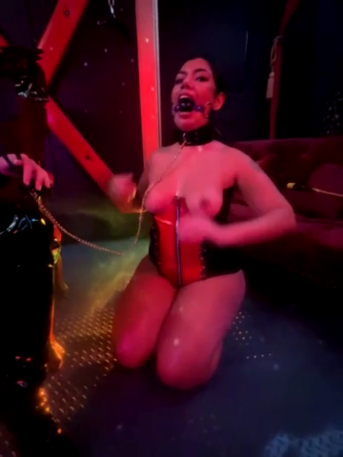 TheCrimsonLounge