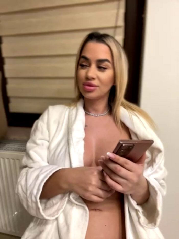 KirstieVegas