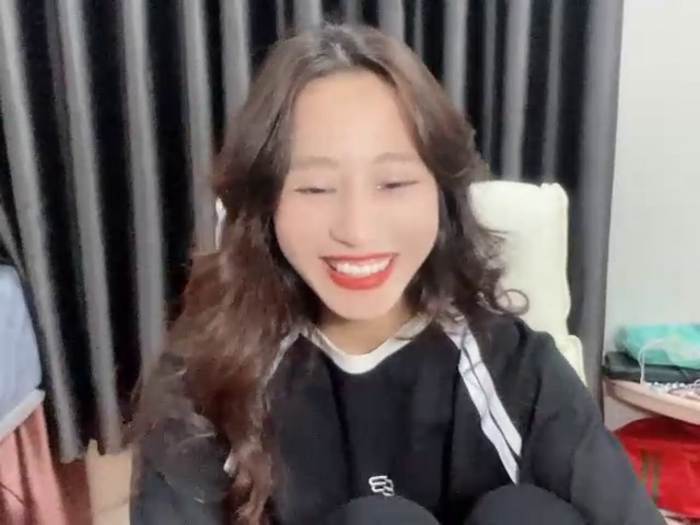_LLisa_