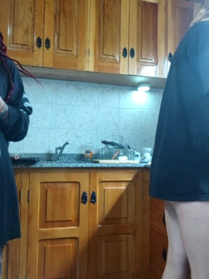 Elnonoykeila77