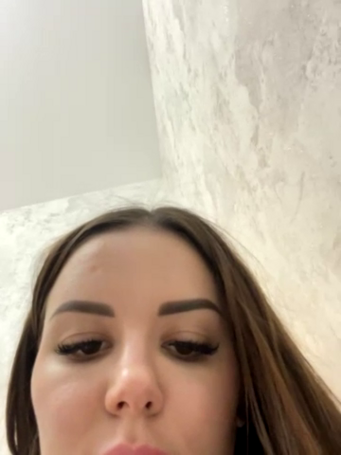 Alina_Vibe_Me