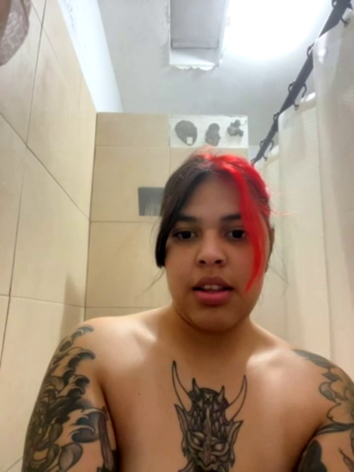 miacanela_xo