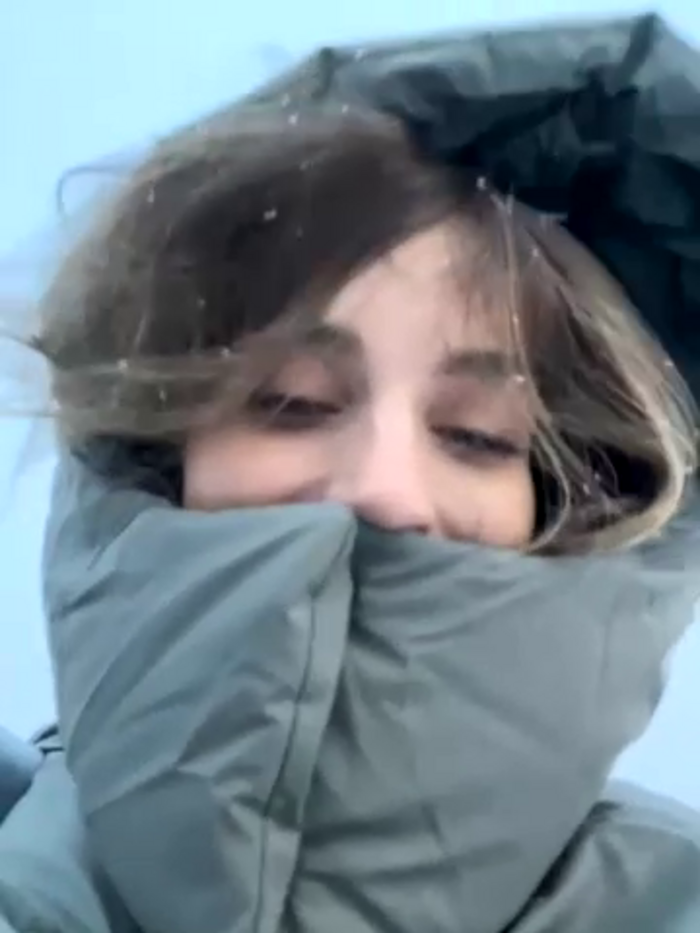 -AngelAri-