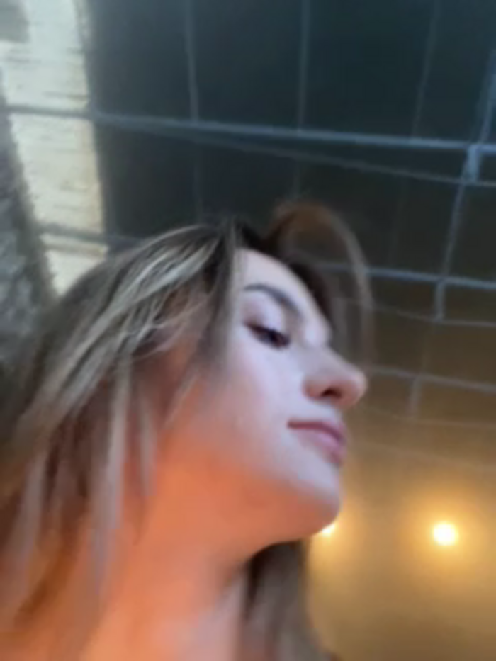 -AngelAri-