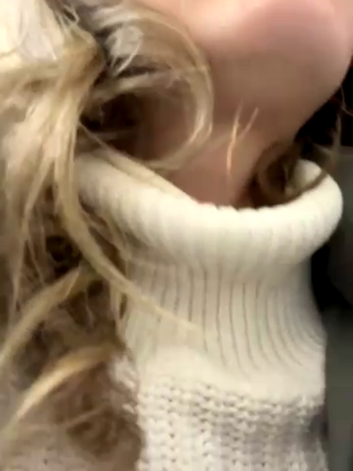 -AngelAri-