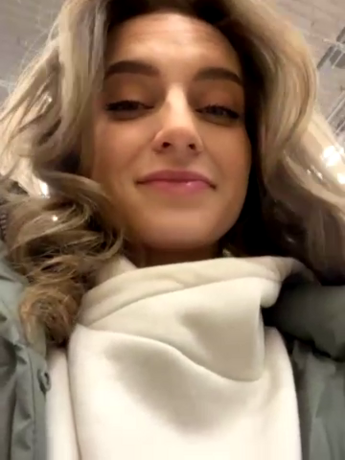 -AngelAri-
