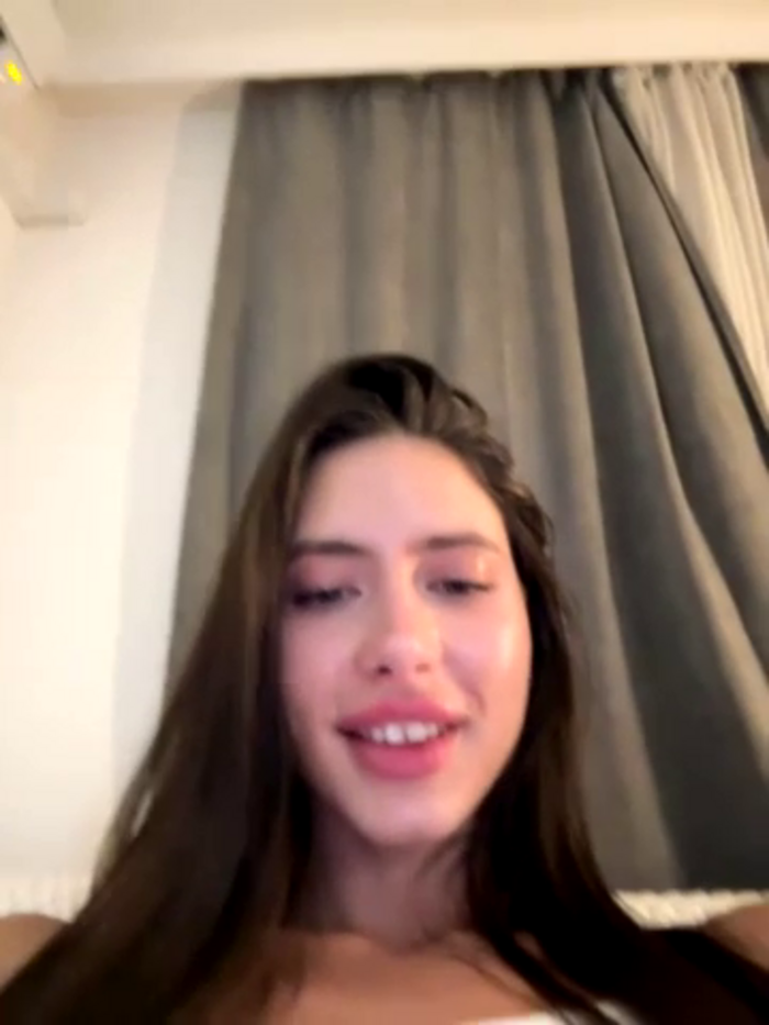 Ellzaa_