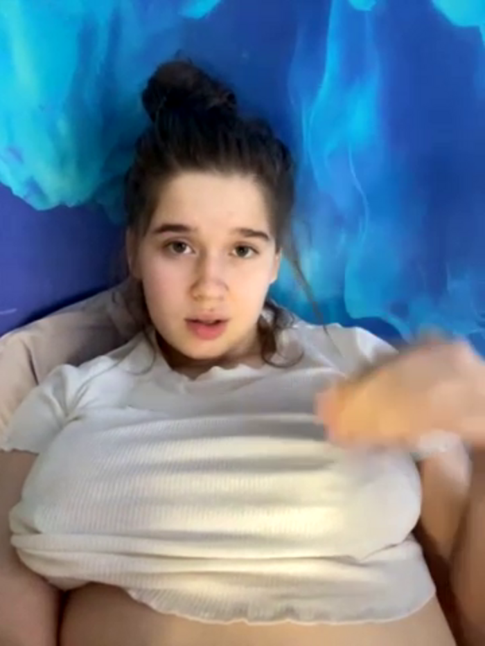 HornyGirlH
