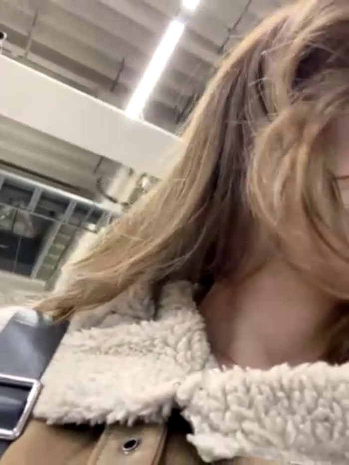 -AngelAri-