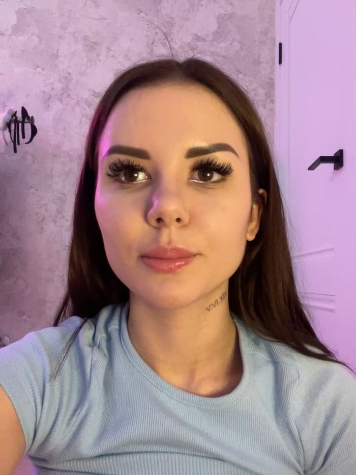 Alina_Vibe_Me