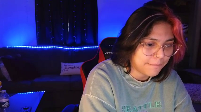 miacanela_xo