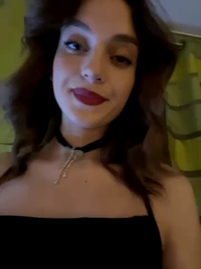 -AngelAri-