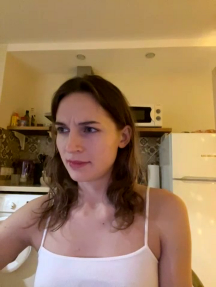 -AngelAri-