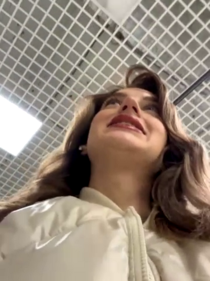 -AngelAri-