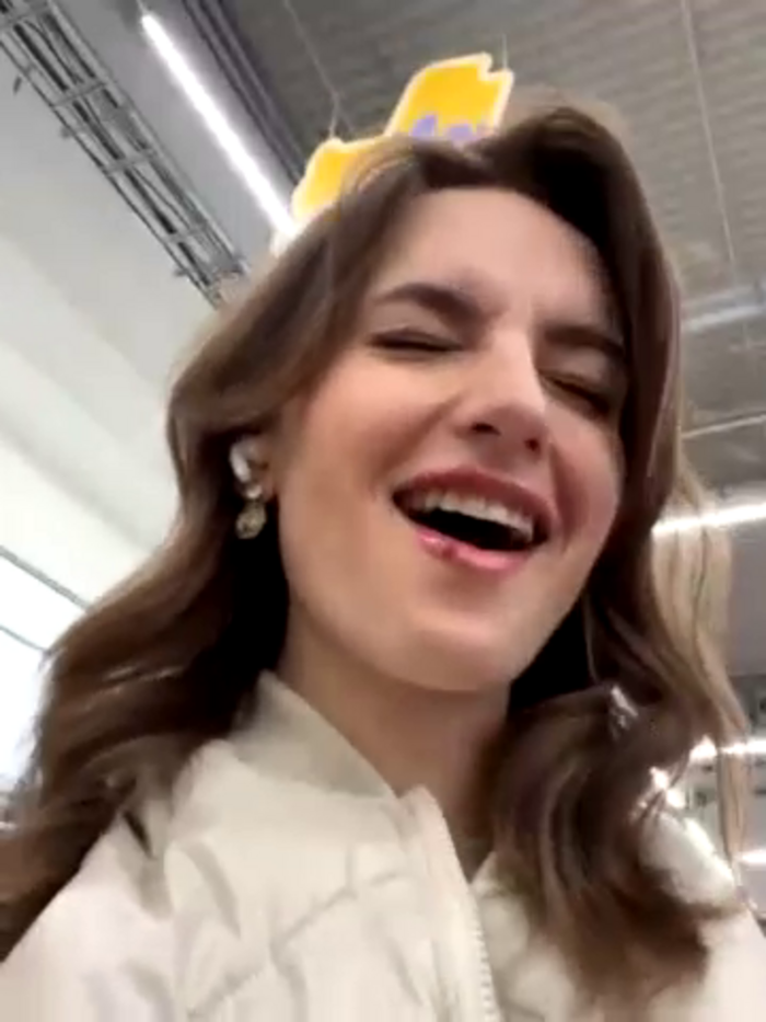 -AngelAri-